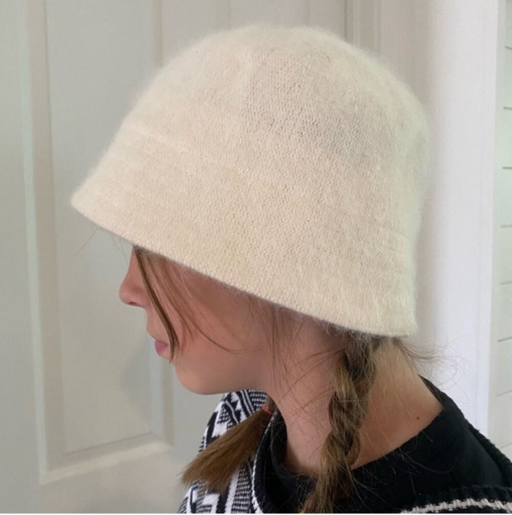BR White Fur Wool Angora Bucket Hat 